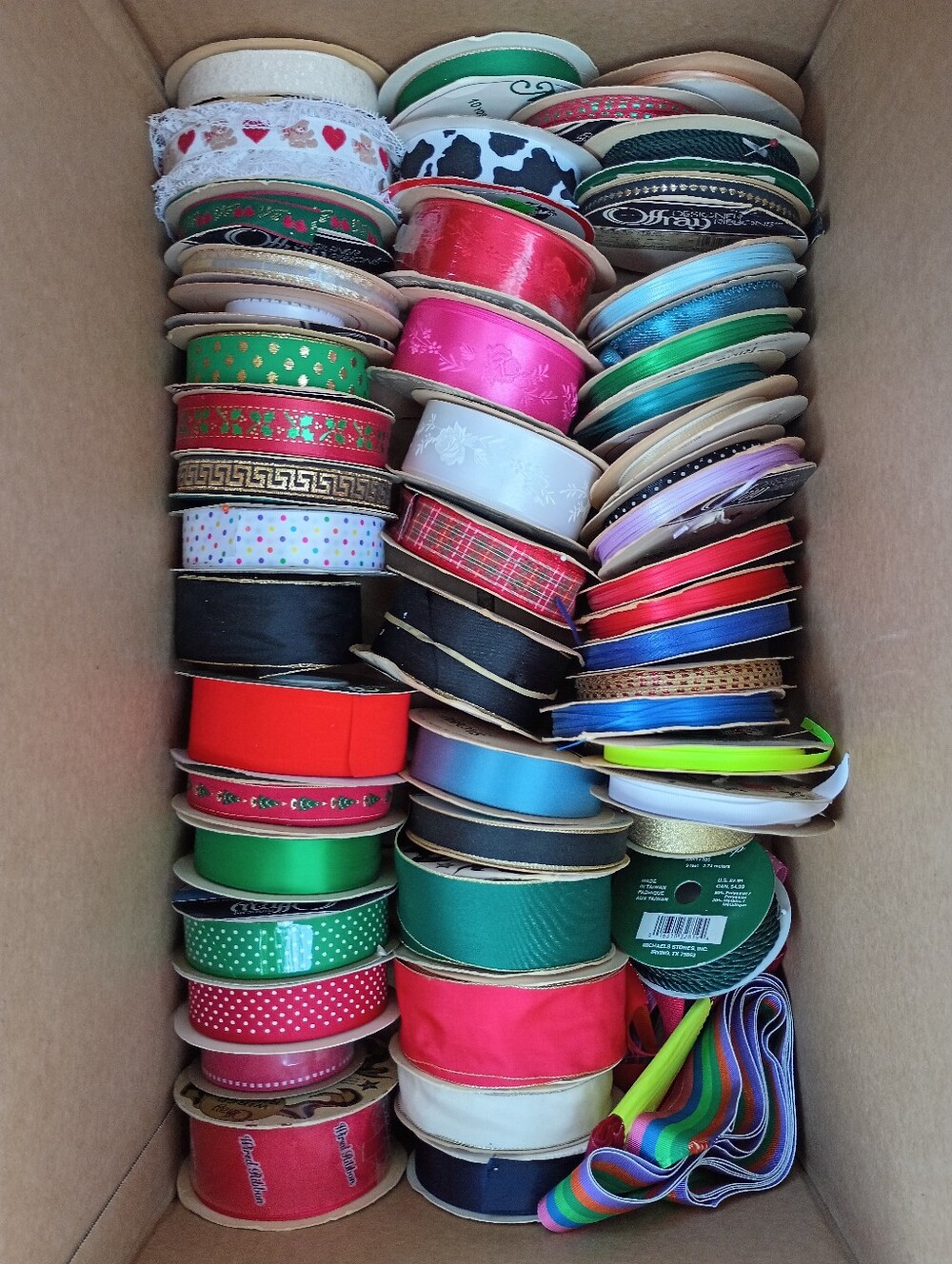 Lot Of Assorted Vintage Ribbon - Picture 1 of 1